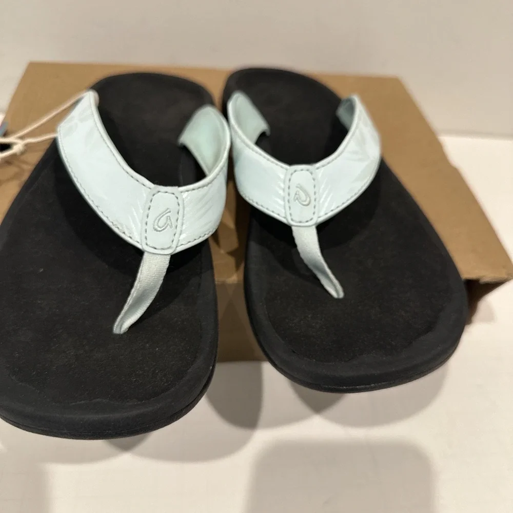 OluKai® Women Size 11/ EU 41 'Ohana Sandals Sea Glass Flip Flops Thong Slides